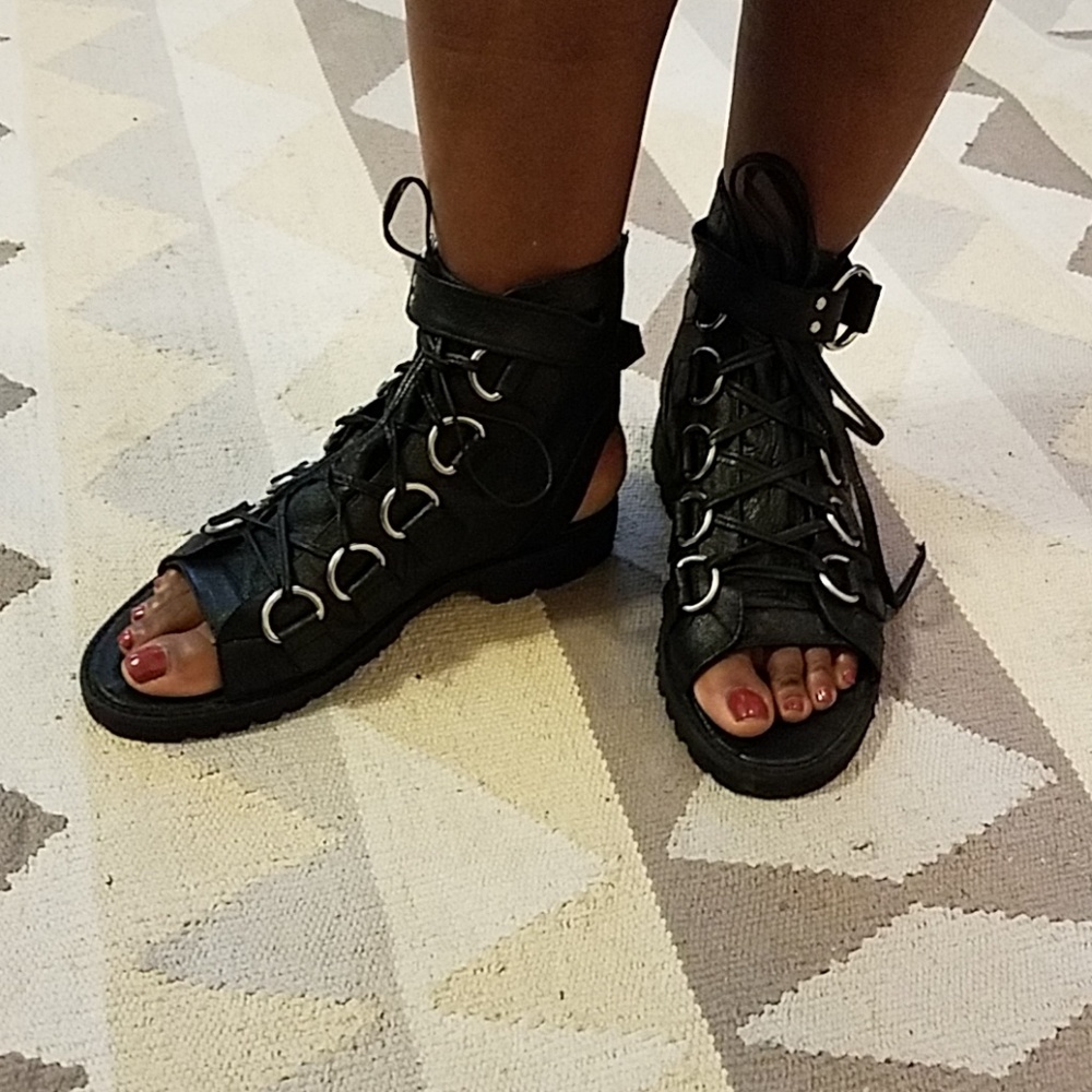 Sandal boots - Picture 2 of 4